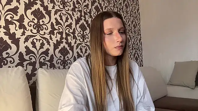 XXX chat uživo modela Akyo_alfew