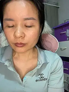 Ivy_Trix2's Live XXX Chat