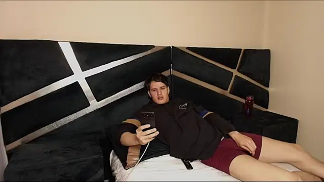 Czat XXX na żywo – SEXYBOY_VC