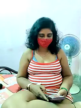 Rulali_44 Show Webcam