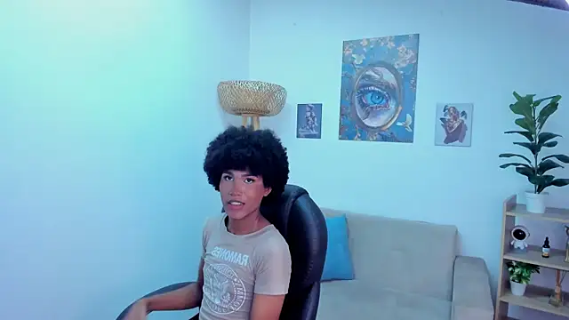 NaomiSaenz_ Webcam show