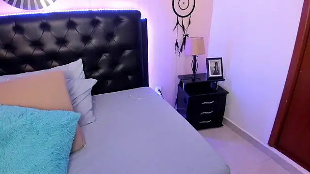LolaVillalobos Obrolan Langsung XXX