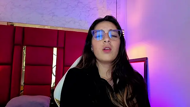 Chatroom XXX en direct de moon_winy
