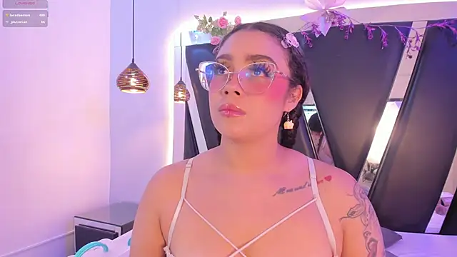 Živý XXX chat antonelllepiercee