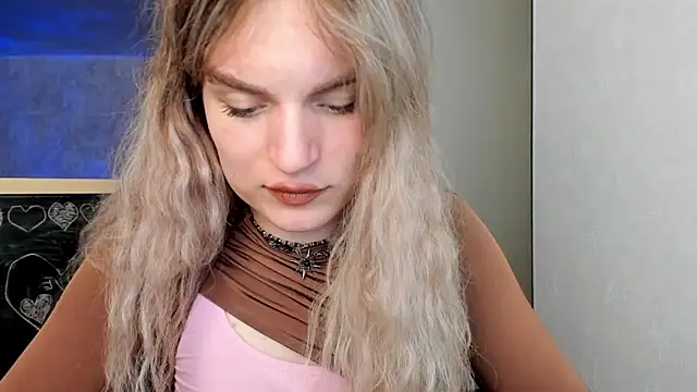 Webkamerová show milliKira006