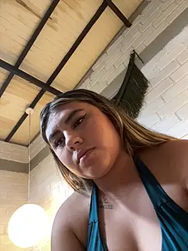 MeganCrow's Live XXX Chat
