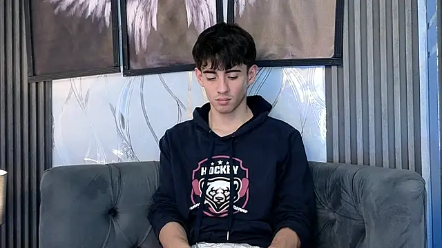 demian_hot99's Webcam Show