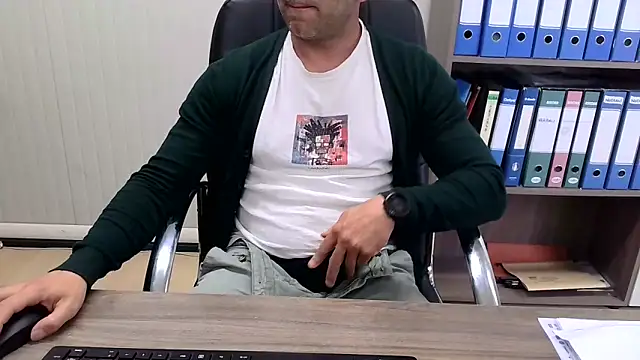 عرض كام Evasionee