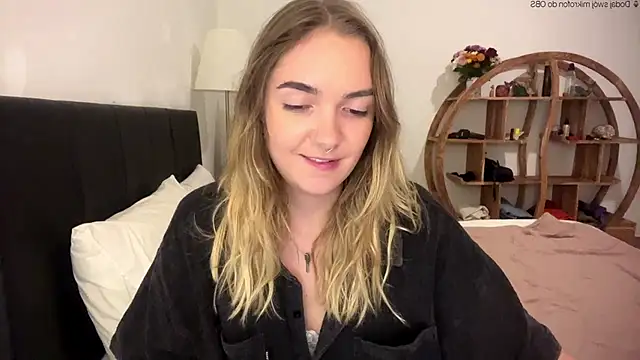 Онлайн чат XXX RoxyWet