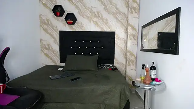 issa__love – Naživo XXX chat