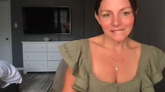 ms_journey_winfrey_ Show in webcam