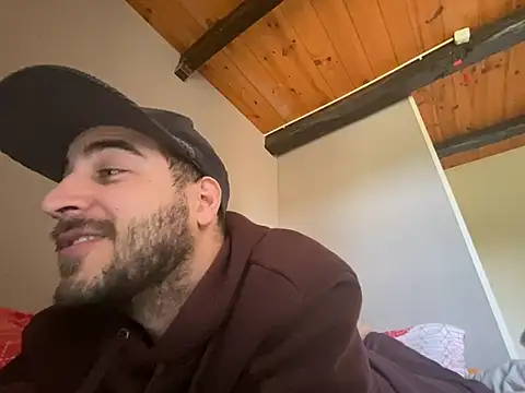 young_bear06 Chat XXX live