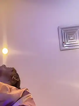 VioletaHills_ লাইভ XXX চ্যাট