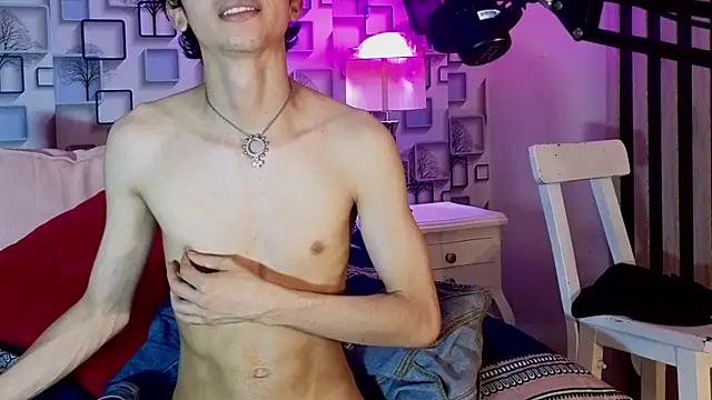 โชว์เว็บแคมของ Twink_Sebas7