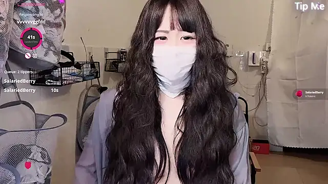 donghuangtaiyi---'s Webcam Show