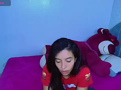 Chatroom XXX en direct de charlotte_0309