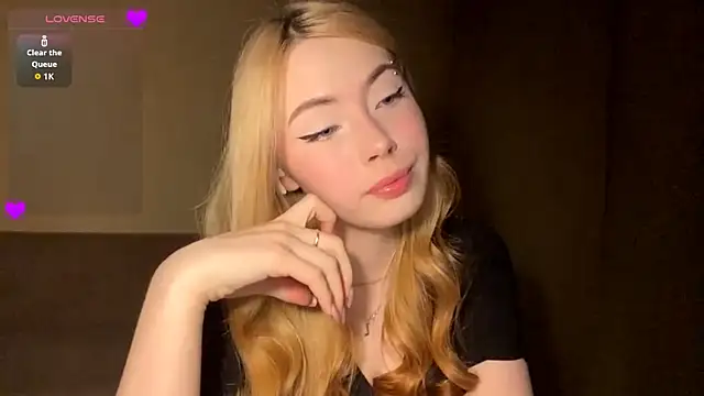 AikoRush Chat XXX in diretta