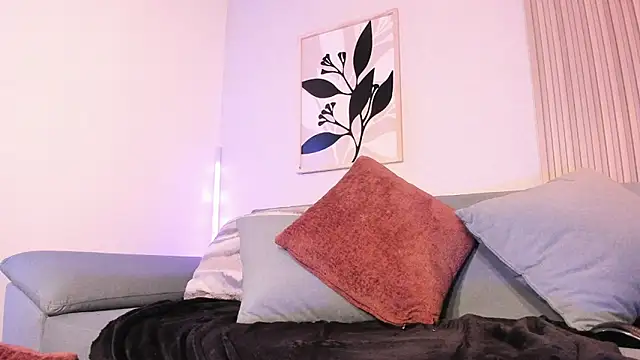 XXX chat uživo modela HannahSkies