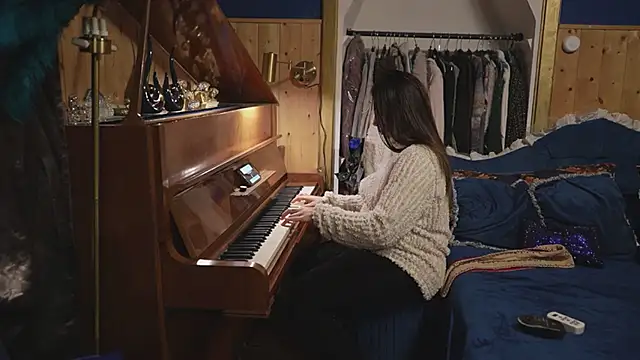 Pokazy przed kamerką – VanessaDoyle