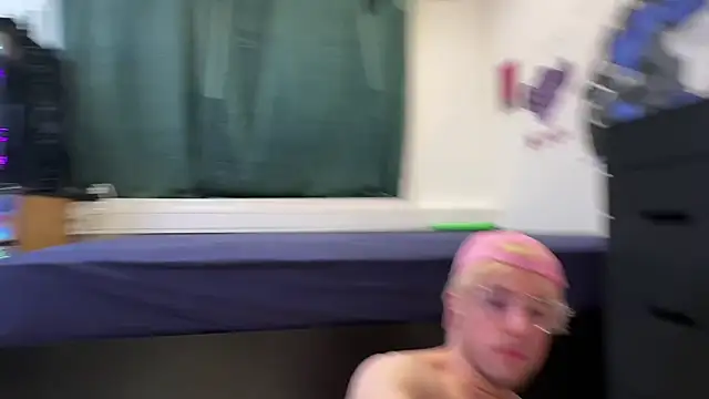Show modela killa2053 na web-kameri