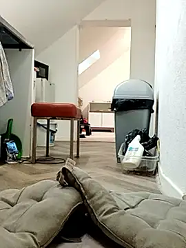 Czat XXX na żywo – JOHANNA9MOI02