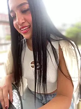 Daniela_Pink Chat XXX in diretta
