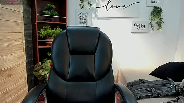 coby_cum – Kamerová šou
