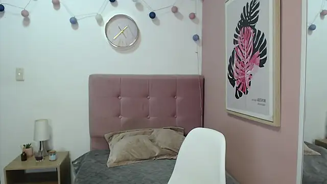 lanna_1878's Live XXX Chat