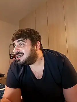 عرض كام bear_skinny
