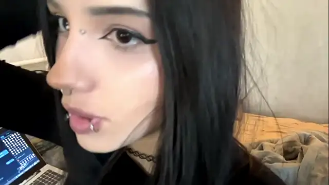 Webkamerová show LouisePavlides