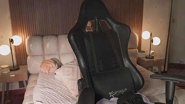KateOwens' Webcam Show