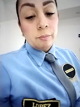 Cristal_Security-1 Adlı Modelin Canlı XXX Sohbeti