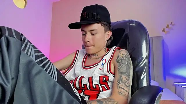 Nascary_Fox Chat XXX live