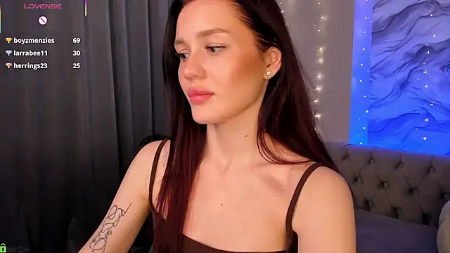Aria_Mila Chat XXX live