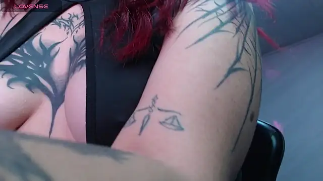 Red_Bunny_v élő XXX-chatje