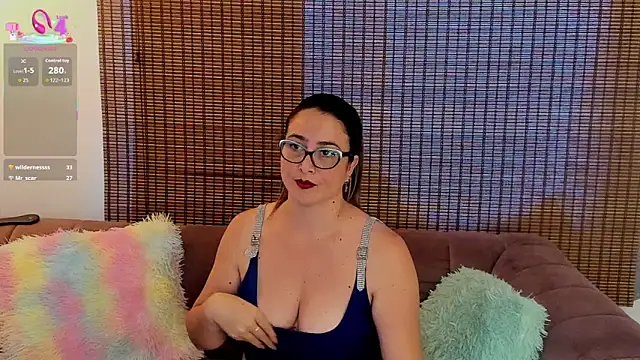 ariana_cross Chat XXX in diretta