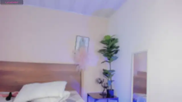 Niicol_Jenner Chat XXX in diretta