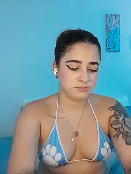 martina_connor1 即時 XXX 聊天