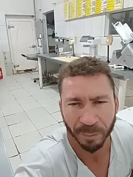 RobertoLuiz84: διαδικτυακό σόου στην κάμερα