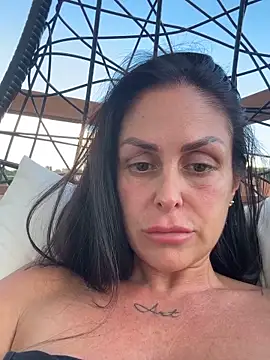 دردشة AmandaArt الجنسية المباشرة