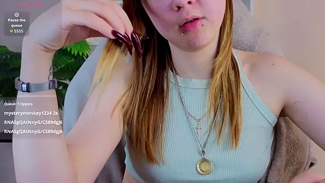 Lori_Bllossom's Live XXX Chat