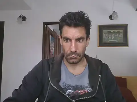 Chat +18 de elkike1980 ao vivo
