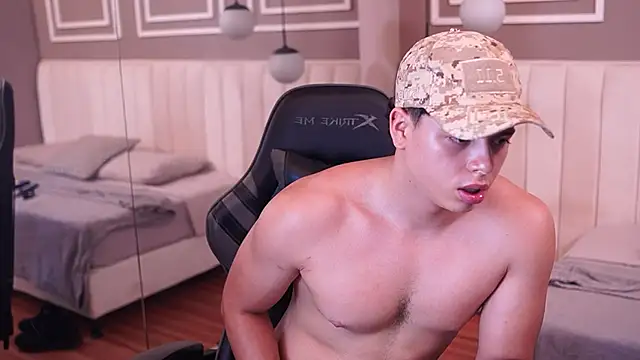 Ethan_occonor লাইভ XXX চ্যাট