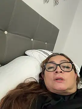 ANTONELLA_VIOLETA_ élő XXX-chatje