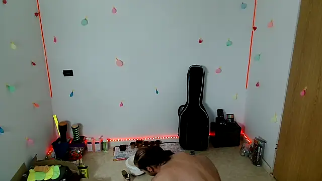 hei_69 Live XXX Chat