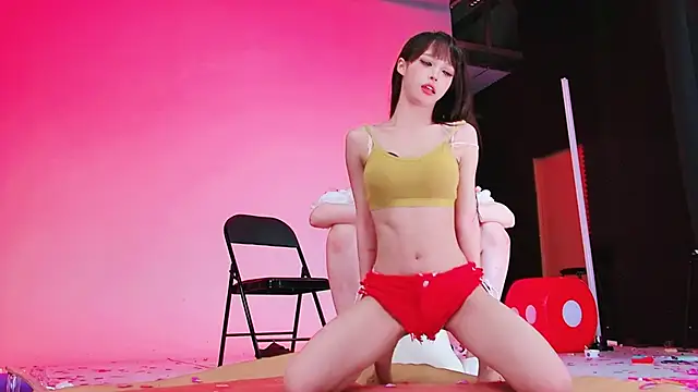 XG-002 在線直播表演