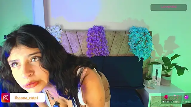 hannaa_cute Chat XXX live