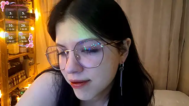 MiaTemptress' Live XXX Chat