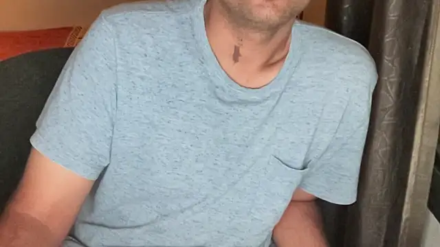 XXX chat uživo modela Mr_Conscience