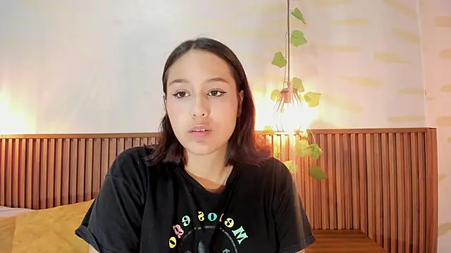 AmelieCooper Live XXX Chat